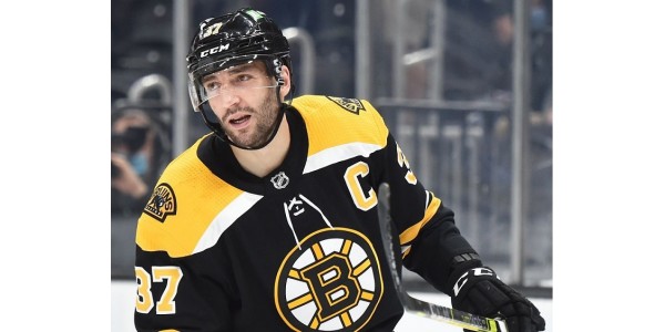 Boston Bruins získal tři osobní nejlepší ocenění Boston Bruins získal tři osobní nejlepší ocenění